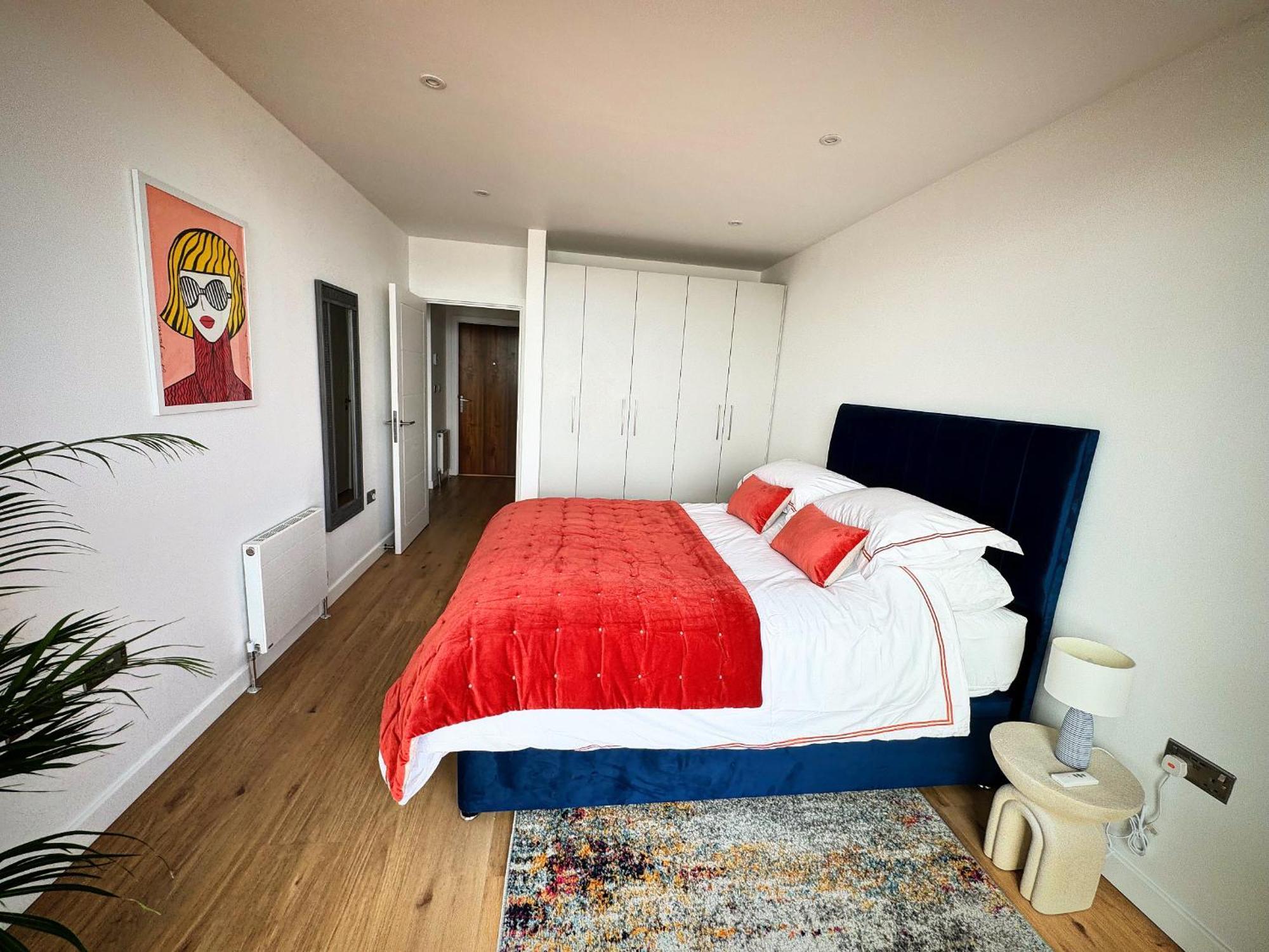 Stunning Beach Front Apartment With Sea Views, Free Parking & Balcony Ramsgate Zewnętrze zdjęcie